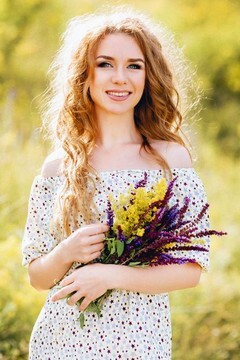 Anastasia Poltava 28 y.o. - happy woman - small primary photo. Anastasia from Poltava 28 years - happy woman. My small primary photo.