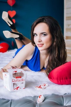 Svitlana Lutsk 21 y.o. - ukrainian bride - small primary photo. Svitlana from Lutsk 21 years - ukrainian bride. My small primary photo.
