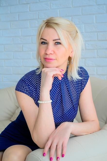 Olena Dnipro 41 y.o. - waiting for husband - small primary photo. Olena from Dnipro 41 years - waiting for husband. My small primary photo.