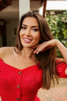 Nadia from Sumy 34 years - amazing appearance. My small primary photo.