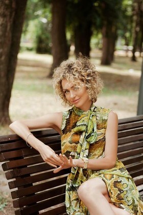 Iren Dnipro 44 y.o. - photo session - small primary photo. Iren from Dnipro 44 years - photo session. My small primary photo.