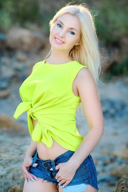 Natalia Odessa 46 y.o. - seeking soulmate - small primary photo. Natalia from Odessa 46 years - seeking soulmate. My small primary photo.