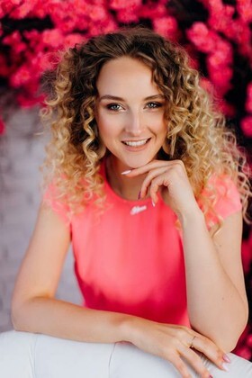 Katharina Poltava 29 y.o. - attractive lady - small primary photo. Katharina from Poltava 29 years - attractive lady. My small primary photo.