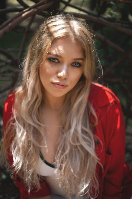 Ilona Dnipro 22 y.o. - seeking man - small primary photo. Ilona from Dnipro 22 years - seeking man. My small primary photo.