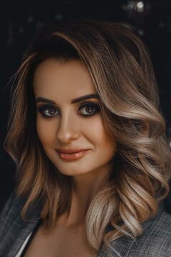 Tatyana Dnipro 29 y.o. - waiting for husband - mid primary photo. Tatyana from Dnipro 29 years - waiting for husband. My mid primary photo.