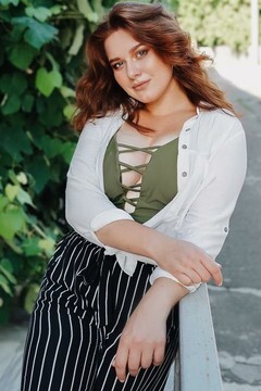 Vera 19 y.o. - look for fiance - mid primary photo. Vera 19 years - look for fiance. My mid primary photo.