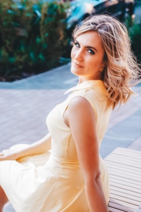 Nataly Kiev 40 y.o. - wants to be loved - small primary photo. Nataly from Kiev 40 years - wants to be loved. My small primary photo.
