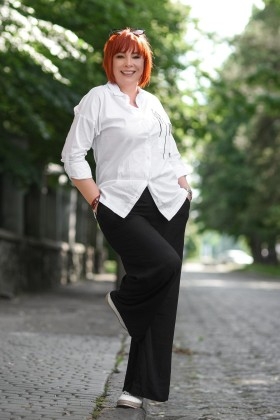 Svitlana 51 y.o. - future bride - small primary photo. Svitlana 51 years - future bride. My small primary photo.