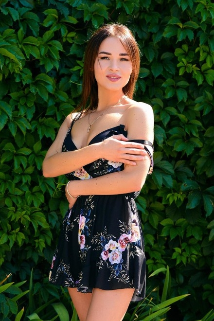 Alexandra Cherkasy 25 y.o. - sunny smile - small primary photo. Alexandra from Cherkasy 25 years - sunny smile. My small primary photo.