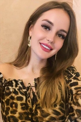 Natalia Sumy 26 y.o. - nice smile - small primary photo. Natalia from Sumy 26 years - nice smile. My small primary photo.