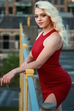 Natalia from Zaporozhye 23 years - desirable woman. My mid primary photo.