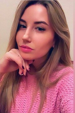 Viktoriia Sumy 25 y.o. - a little sexy - mid primary photo. Viktoriia from Sumy 25 years - a little sexy. My mid primary photo.