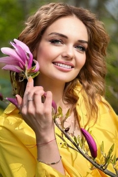 Vitalina 34 y.o. - future wife - small primary photo. Vitalina 34 years - future wife. My small primary photo.