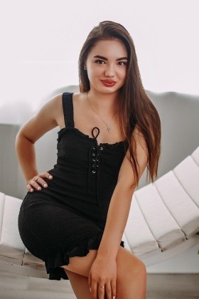 Veronika from Dnipro 21 years - natural beauty. My small primary photo.