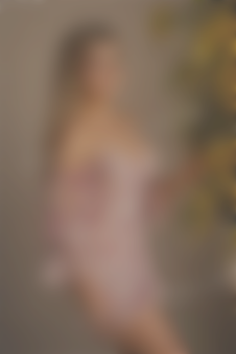 Olenka Mykolaiv 40 y.o. - intelligent lady - small public photo.