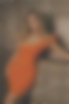 Olenka Mykolaiv 40 y.o. - intelligent lady - small public photo.