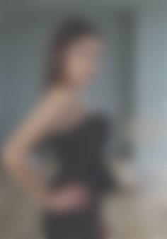 Tanya Zaporizhia 31 y.o. - intelligent lady - small public photo.