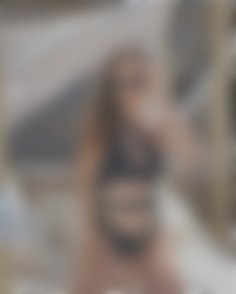 Sandra Zaporizhia 22 y.o. - intelligent lady - small public photo.