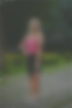 Yuliia Kyiv 37 y.o. - intelligent lady - small public photo.