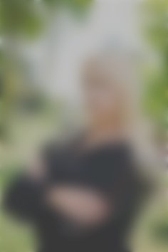 Alina Poltava 37 y.o. - intelligent lady - small public photo.