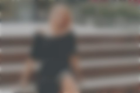Alona Cherkasy 43 y.o. - intelligent lady - small public photo.