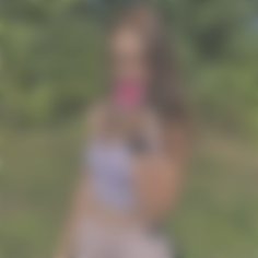 Nataliia Zaporizhia 34 y.o. - intelligent lady - small public photo.