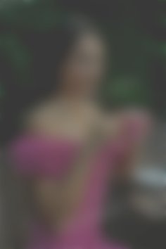 Nataliia Zaporizhia 34 y.o. - intelligent lady - small public photo.