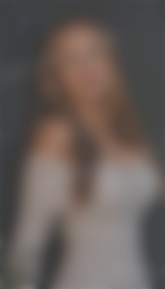 Albina Mykolaiv 39 y.o. - intelligent lady - small public photo.