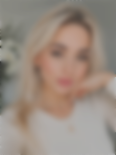 Anastasiia Lviv 34 y.o. - intelligent lady - small public photo.