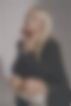 Olena Kharkiv 43 y.o. - intelligent lady - small public photo.