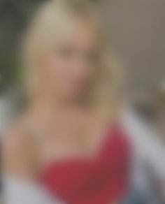 Olena Kharkiv 43 y.o. - intelligent lady - small public photo.