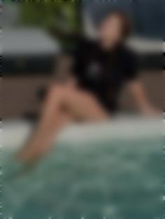 Anna Sumy 34 y.o. - intelligent lady - small public photo.