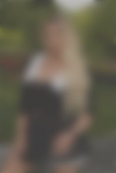 Olena Zhytomyr 35 y.o. - intelligent lady - small public photo.