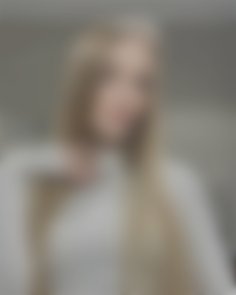 Snizhana Zhytomyr 26 y.o. - intelligent lady - small public photo.