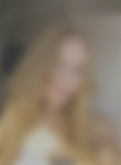 Snizhana Zhytomyr 26 y.o. - intelligent lady - small public photo.