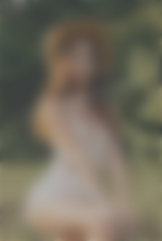 Osanna Lviv 24 y.o. - intelligent lady - small public photo.