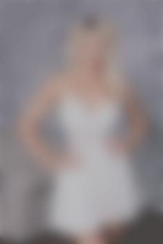 Karyna Kyiv 32 y.o. - intelligent lady - small public photo.