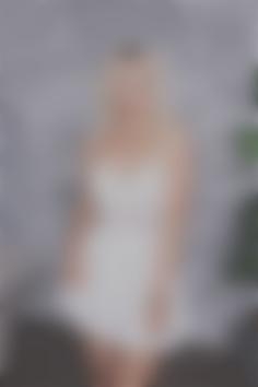 Karyna Kyiv 32 y.o. - intelligent lady - small public photo.