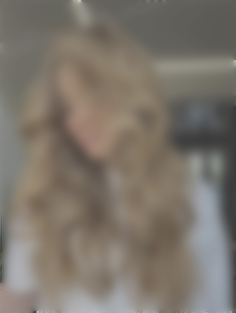Kateryna Dnipro 23 y.o. - intelligent lady - small public photo.