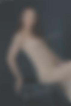 Inna Dnipro 38 y.o. - intelligent lady - small public photo.