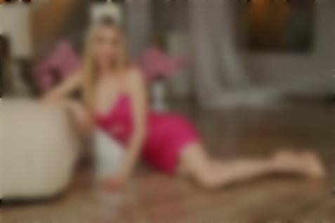 Iren Poltava 29 y.o. - intelligent lady - small public photo.