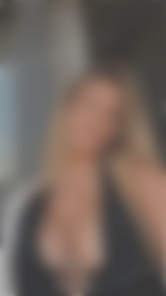 Kateryna Poltava 21 y.o. - intelligent lady - small public photo.