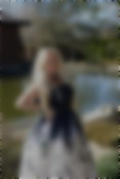 Vika Sumy 34 y.o. - intelligent lady - small public photo.