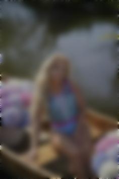 Vika Sumy 34 y.o. - intelligent lady - small public photo.