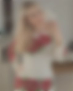 Oksana Zaporizhia 51 y.o. - intelligent lady - small public photo.