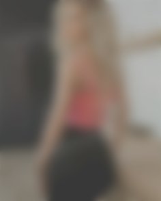 Inna Lviv 32 y.o. - intelligent lady - small public photo.