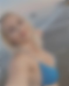 Lina Cherkasy 40 y.o. - intelligent lady - small public photo.