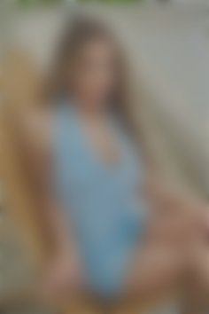 Yevheniia Kyiv 34 y.o. - intelligent lady - small public photo.