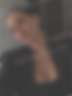 Olena Kyiv 34 y.o. - intelligent lady - small public photo.