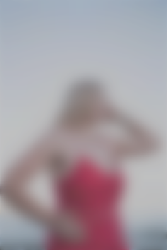 Julia Rivne 36 y.o. - intelligent lady - small public photo.